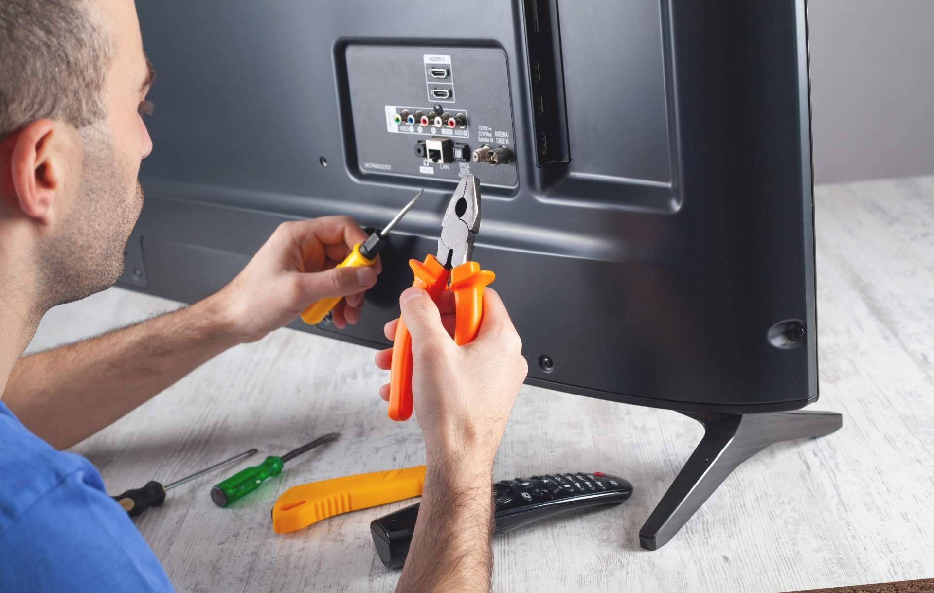 Reparar televisión Valencia a domicilio con los servicios de Servitec