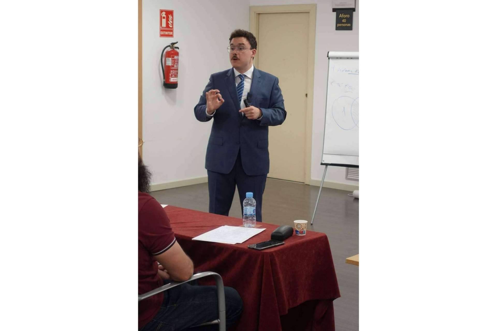 Nueva temporada de formaciones de hablar en público en España y Andorra con Fernando Miralles
