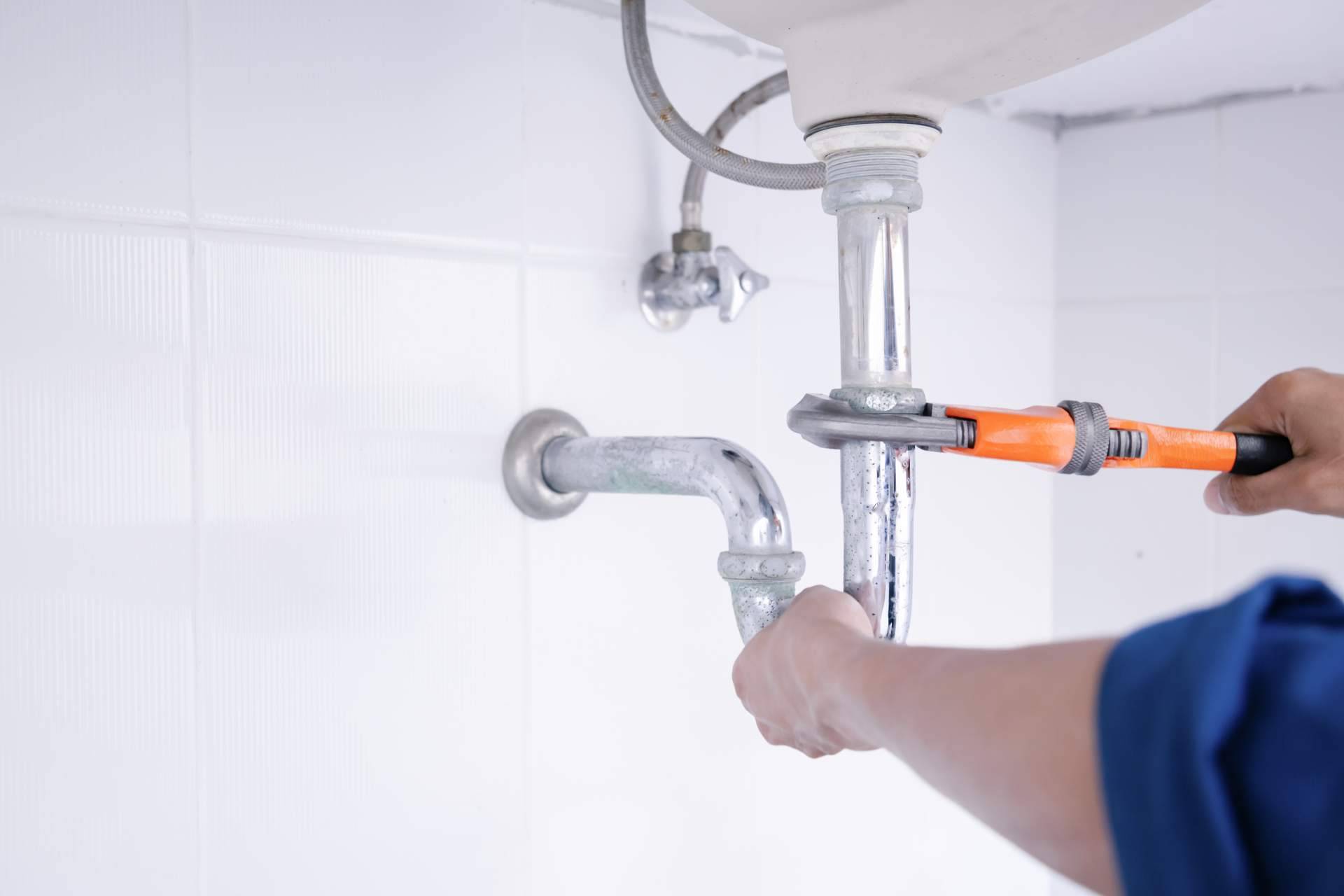 Servicios de fontanería Torremolinos las 24 horas del día, de la mano de Soluciones González