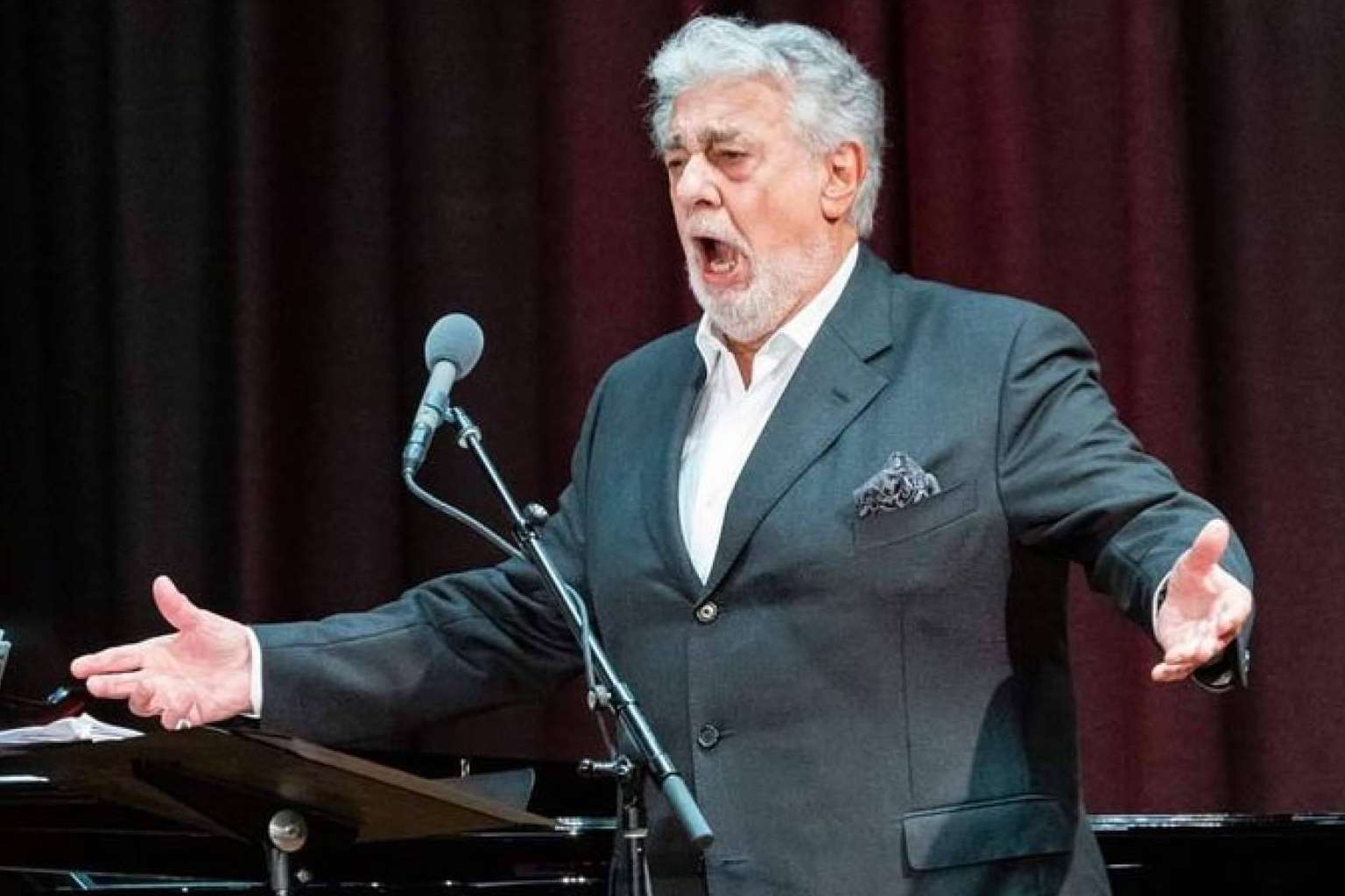 En Palm Beach, Plácido Domingo cantó principalmente melodías de zarzuela