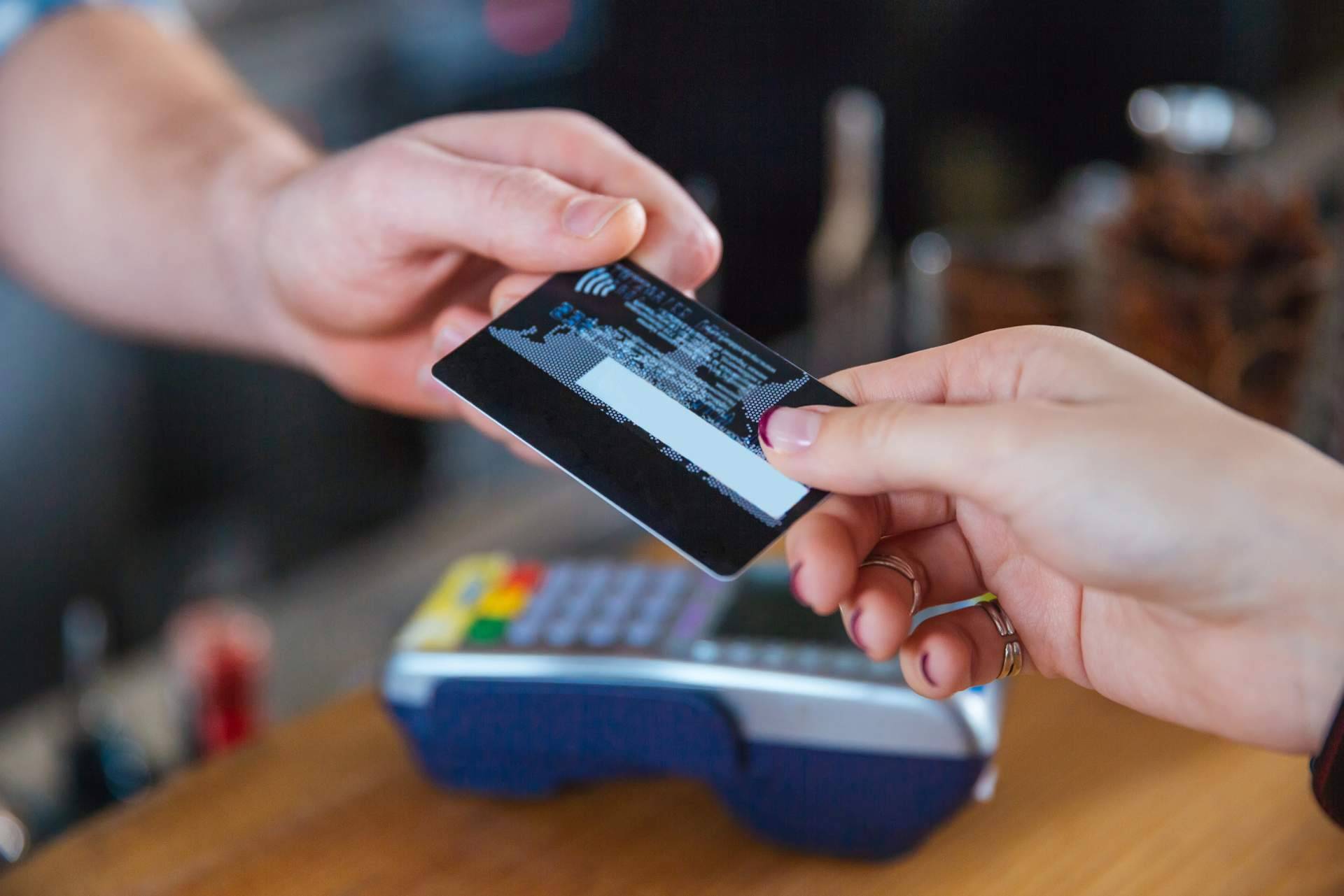 Aplazar compras de forma sencilla, sin papeleos y con aprobación inmediata ya es posible en miles de comercios