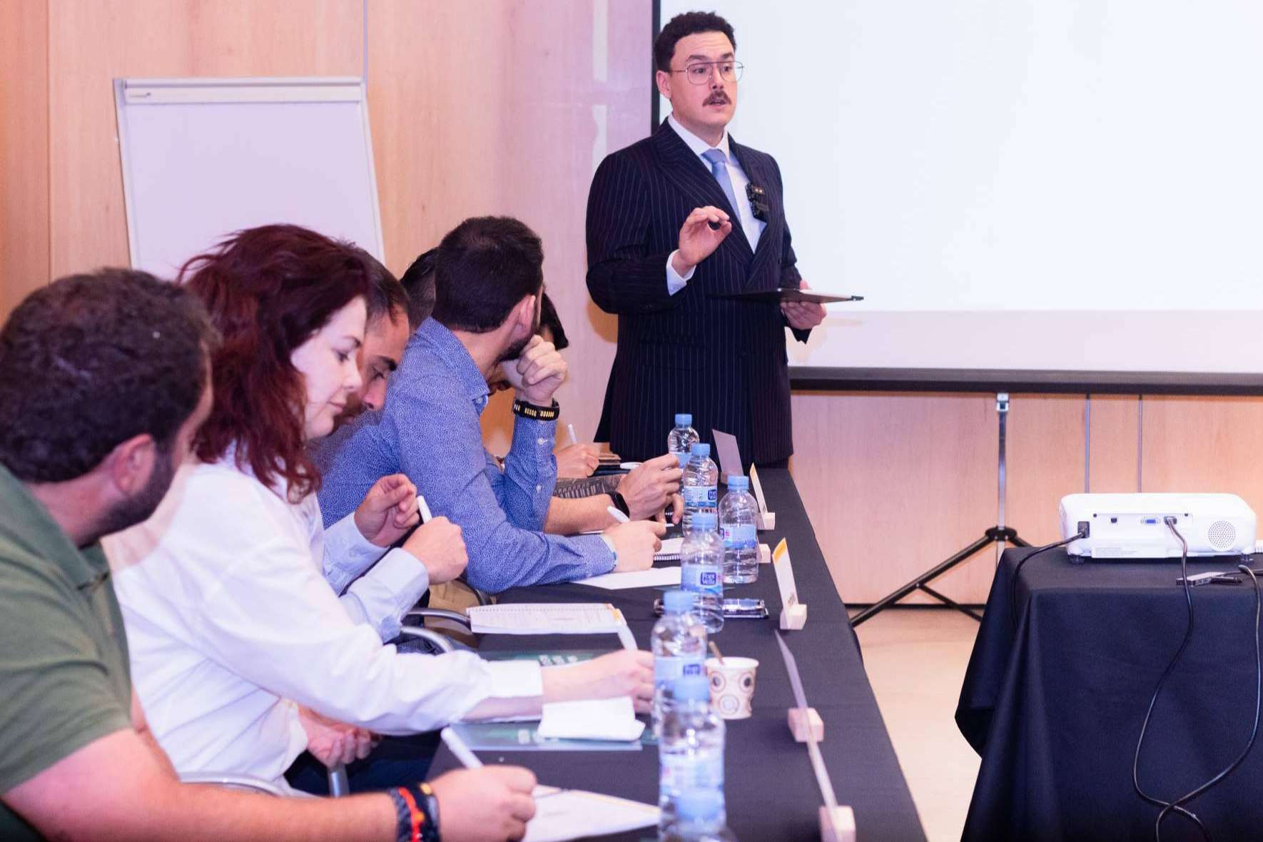 Hablar en público sin miedo y sin nervios, con las formaciones de Fernando Miralles