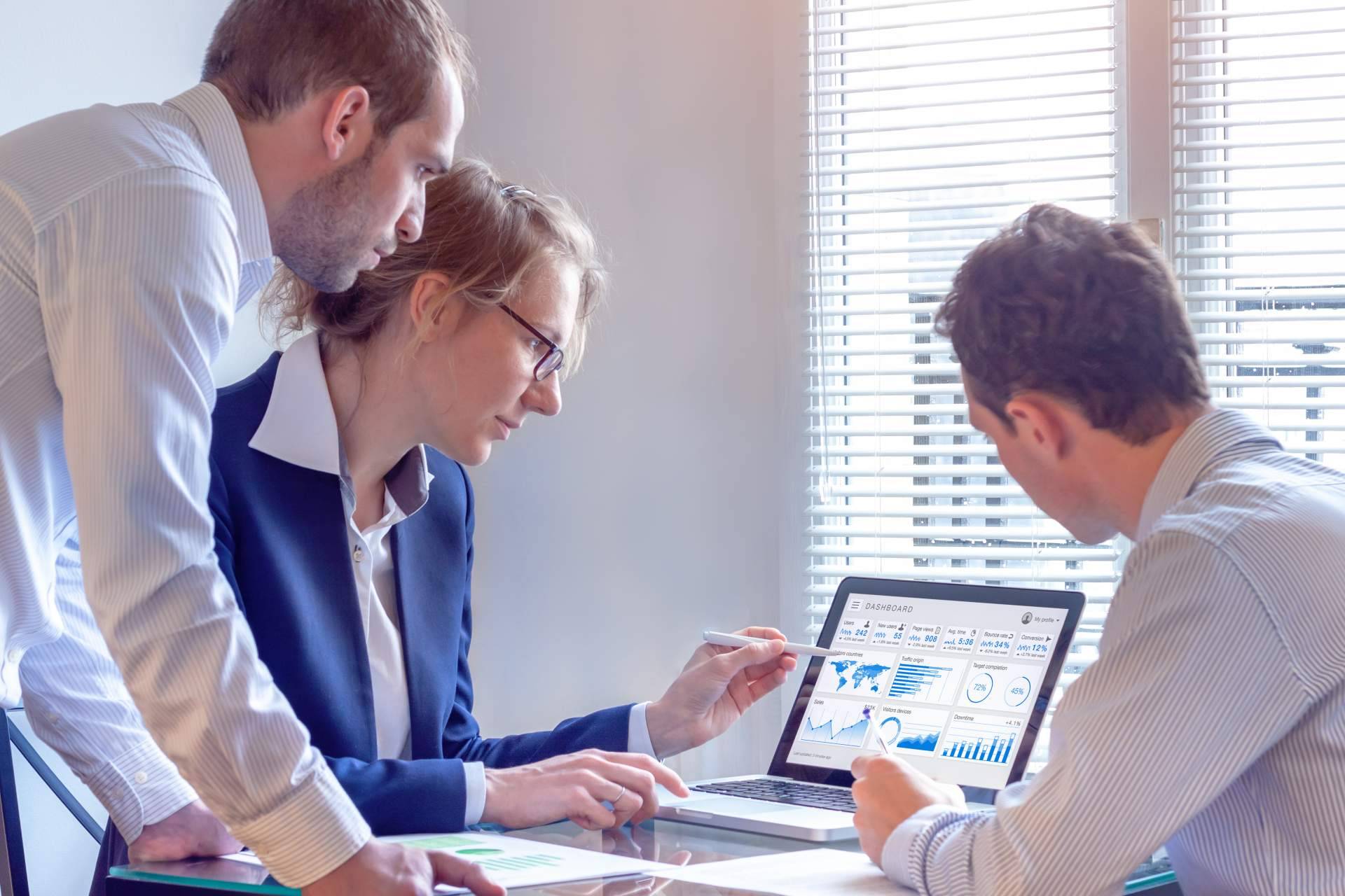 Optimizar el posicionamiento de una web con los servicios de una agencia en consultoría SEO como Idital