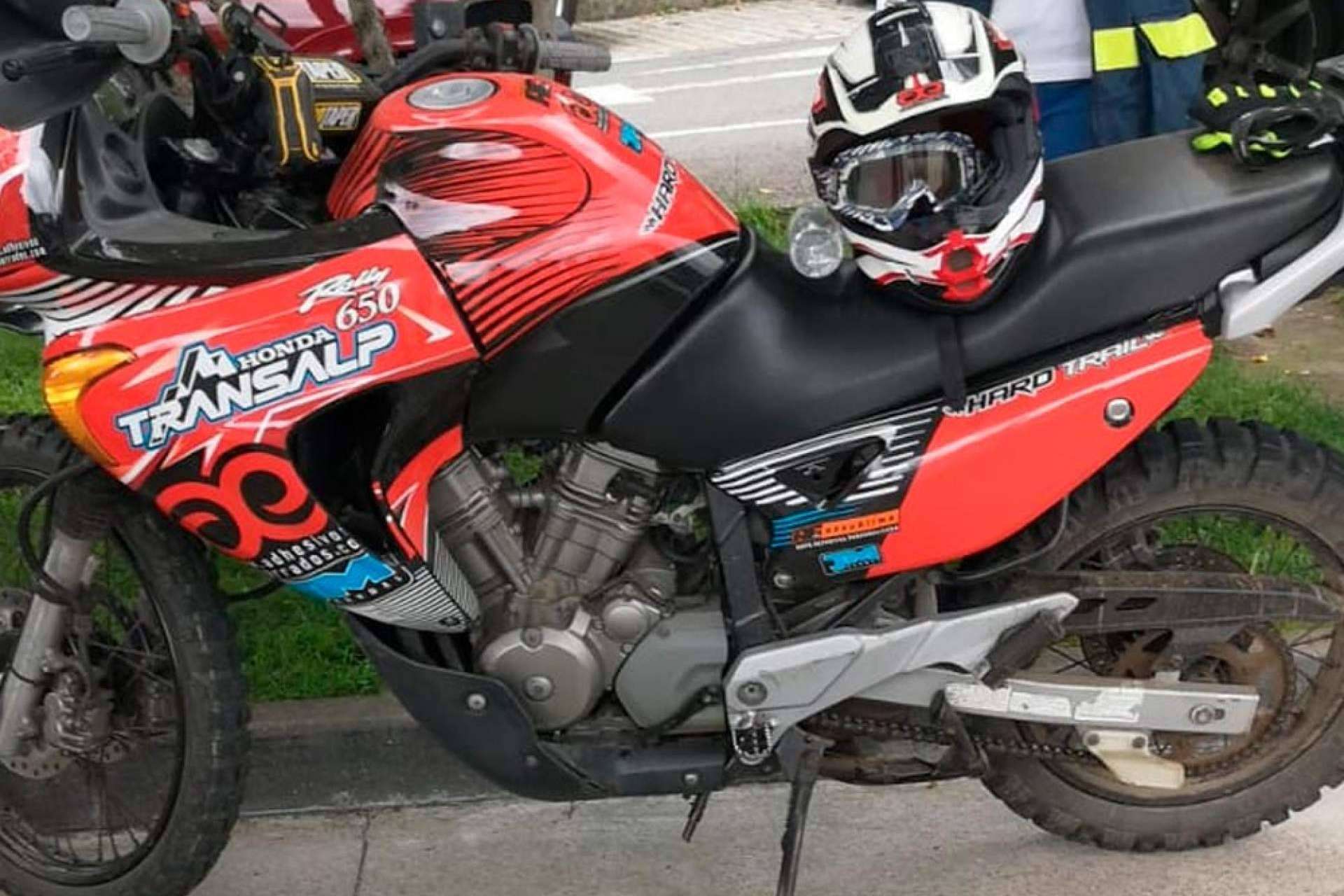 Personalización de adhesivos para motos de la mano de ADHESIVOSEMBARRADOS