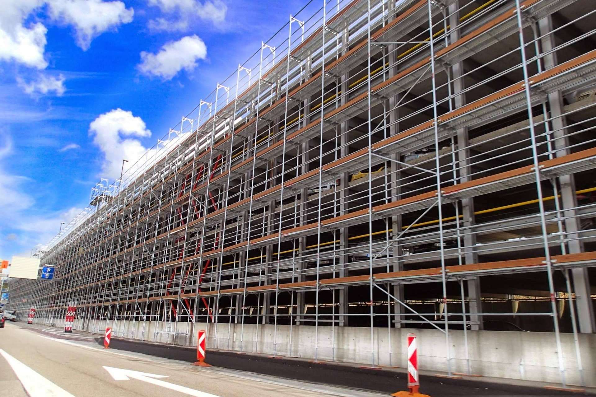 Agilizar la logística en el sector de la construcción gracias a los andamios europeos de acero de IBERANDAMIOS