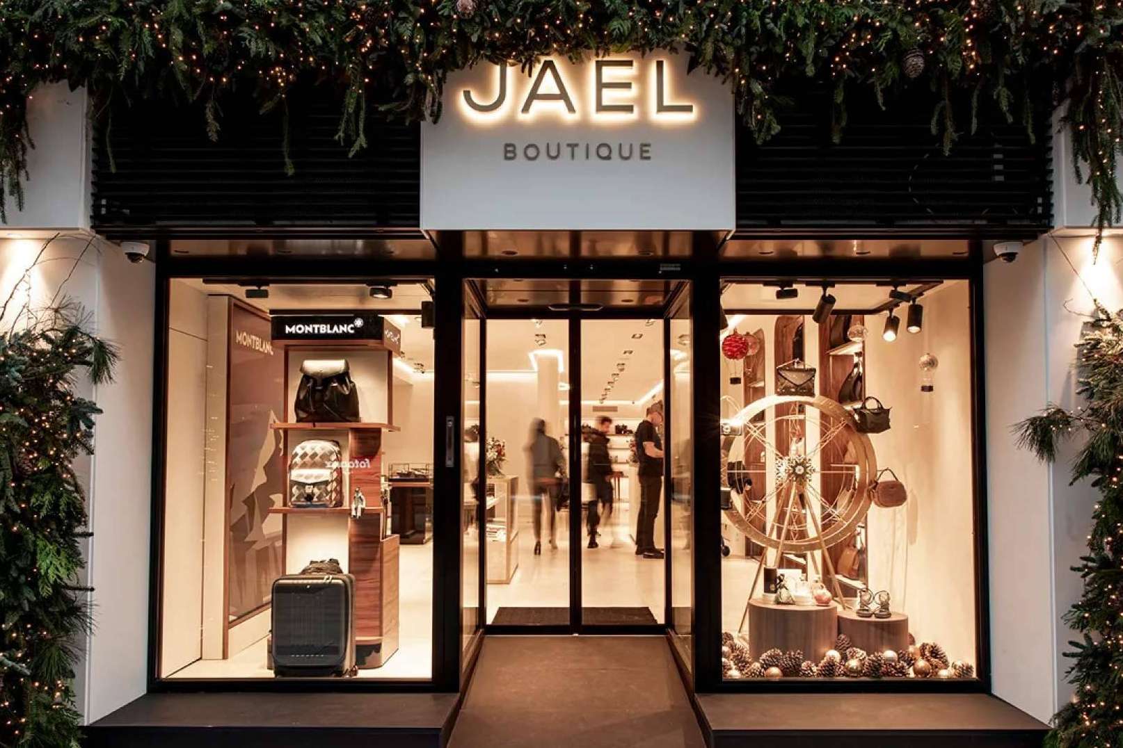 Jael Boutique, una boutique de marcas exclusivas en accesorios y complementos de lujo