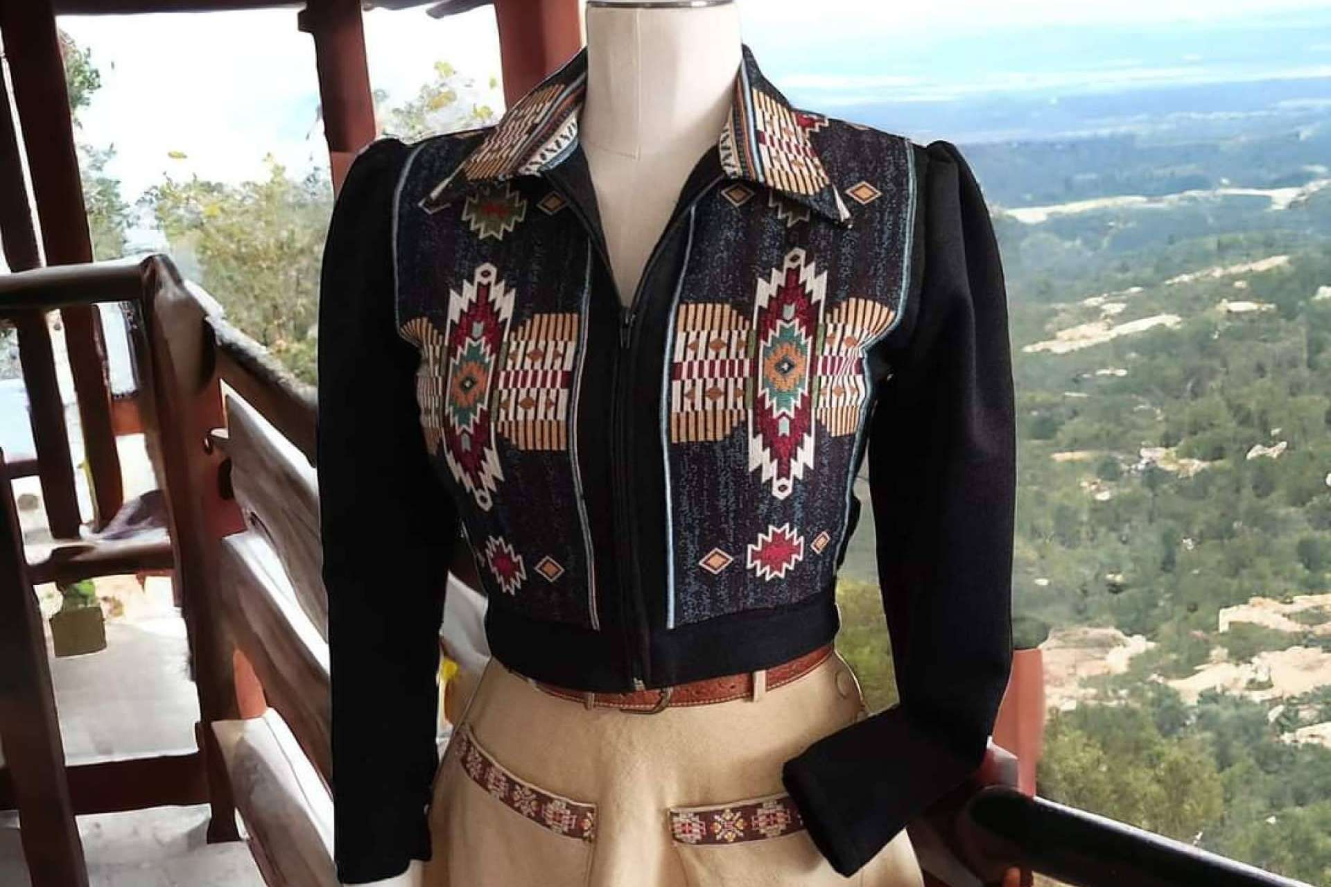 Retromela, una referencia ideal para quienes buscan ropa vintage de los años 50