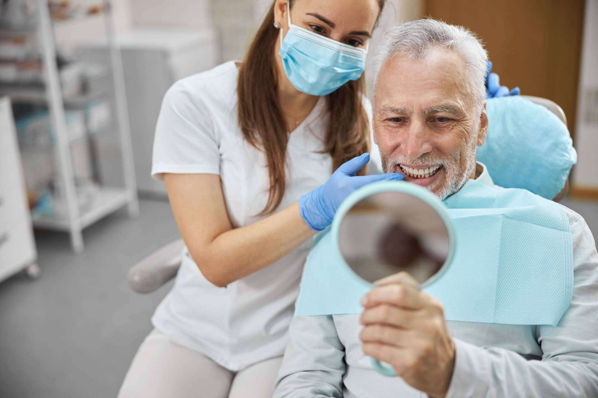 Las Clínicas Dentales de Alicante; Una Guía Completa para una Sonrisa Perfecta