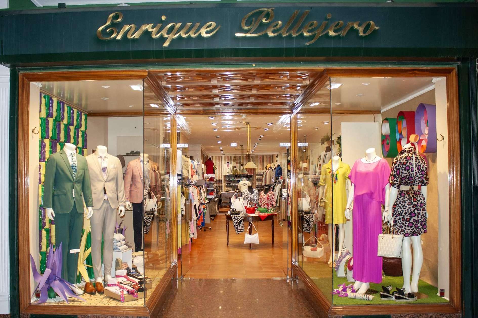 Comprar ropa online en la tienda multimarca Enrique Pellejero