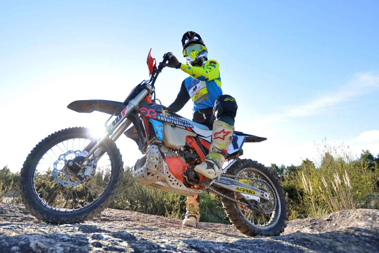Adhesivos personalizados para motos de motocross