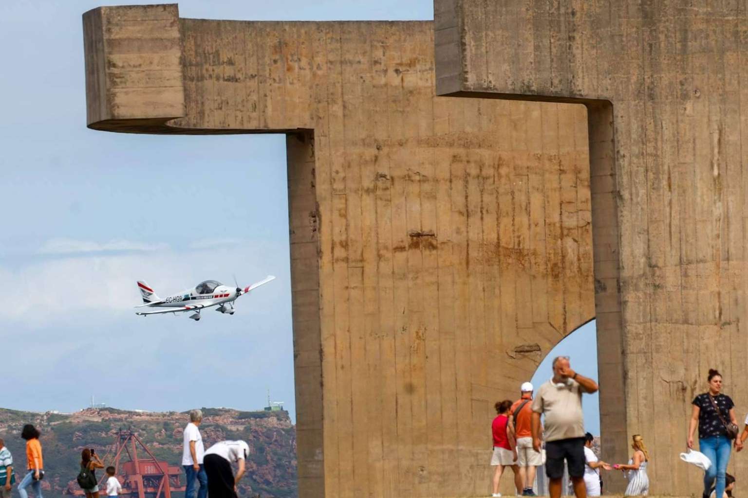Asturfly Academy ofrece la oportunidad de experimentar la adrenalina de volar en ultraligero