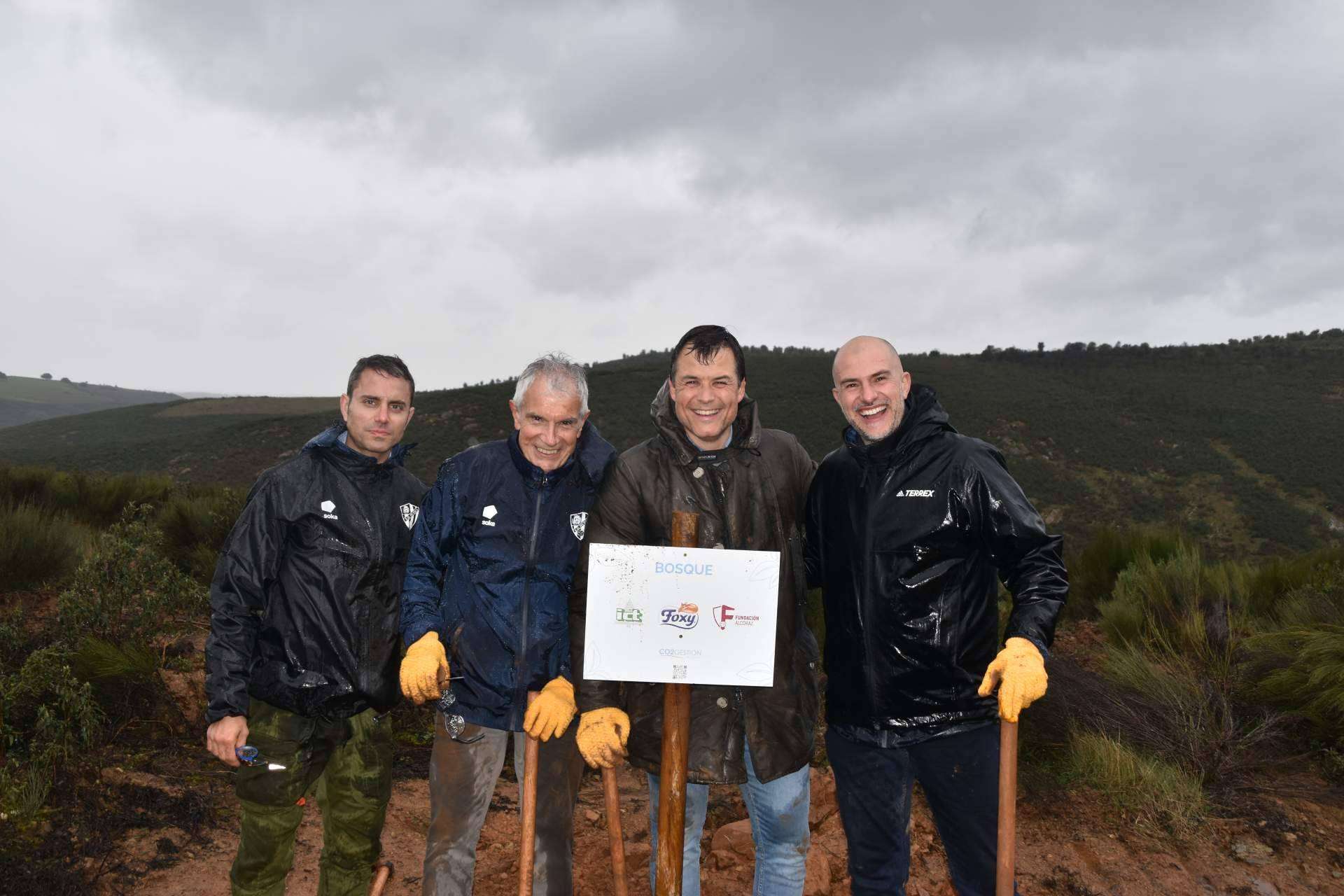 CO2 Gestión, FOXY y la Fundación Alcoraz inauguran en Salamanca la plantación de su 11º bosque