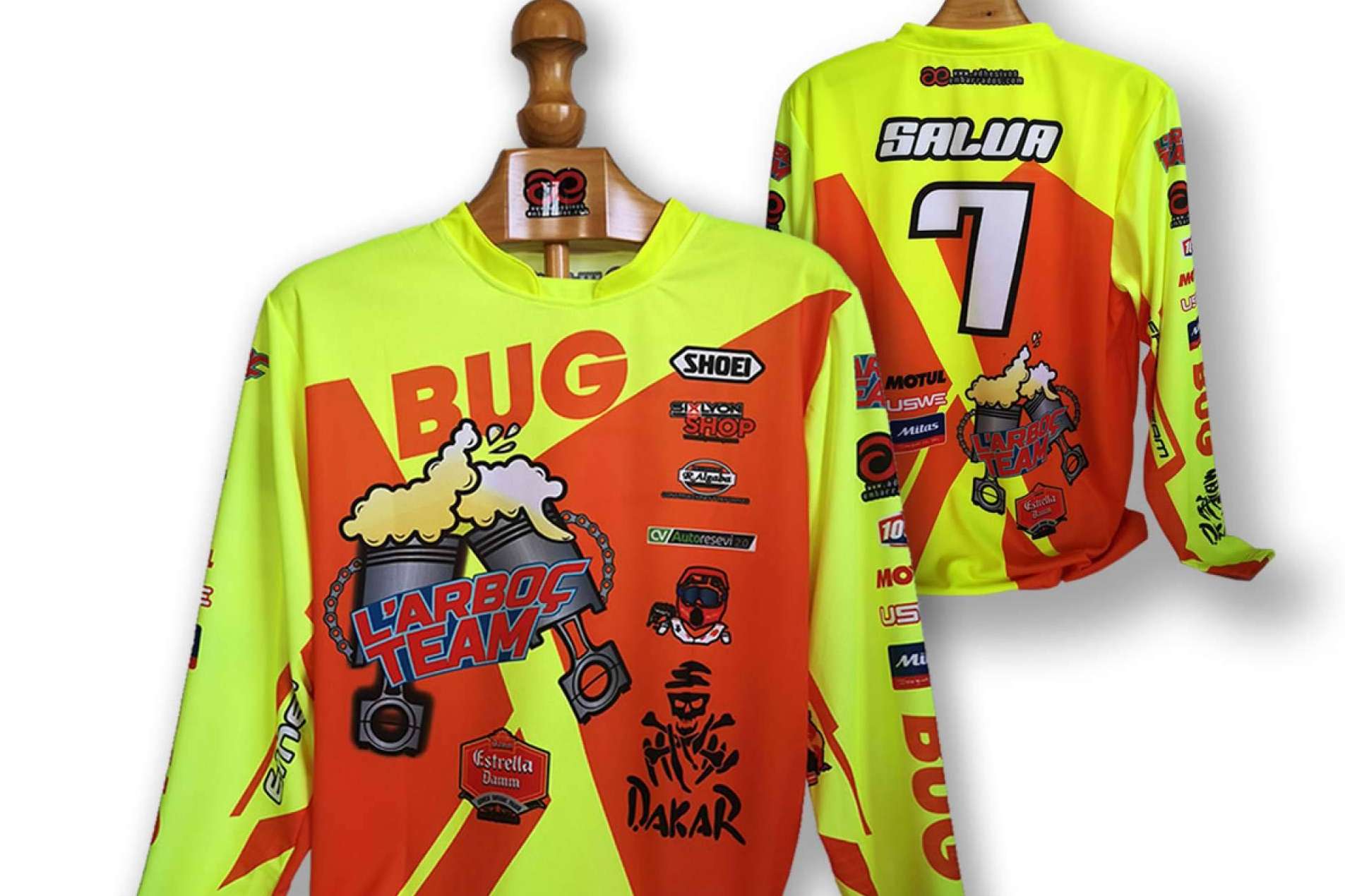 Camiseta de motocross de alta resistencia, ADHESIVOSEMBARRADOS apuesta por el confort y el rendimiento