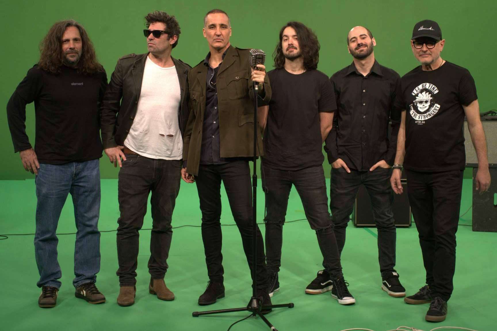 Nuevas fechas de gira en diferentes grandes Festivales y Salas (Bilbao, Madrid, Pamplona...)