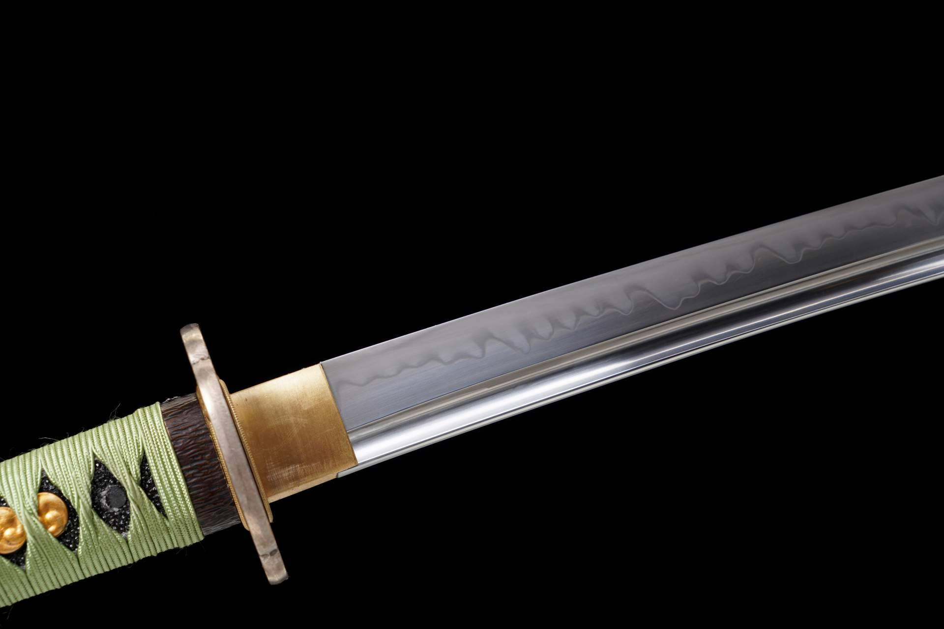 Descubrir la majestuosa Katana Akatsuki; arte, potencia y elegancia
