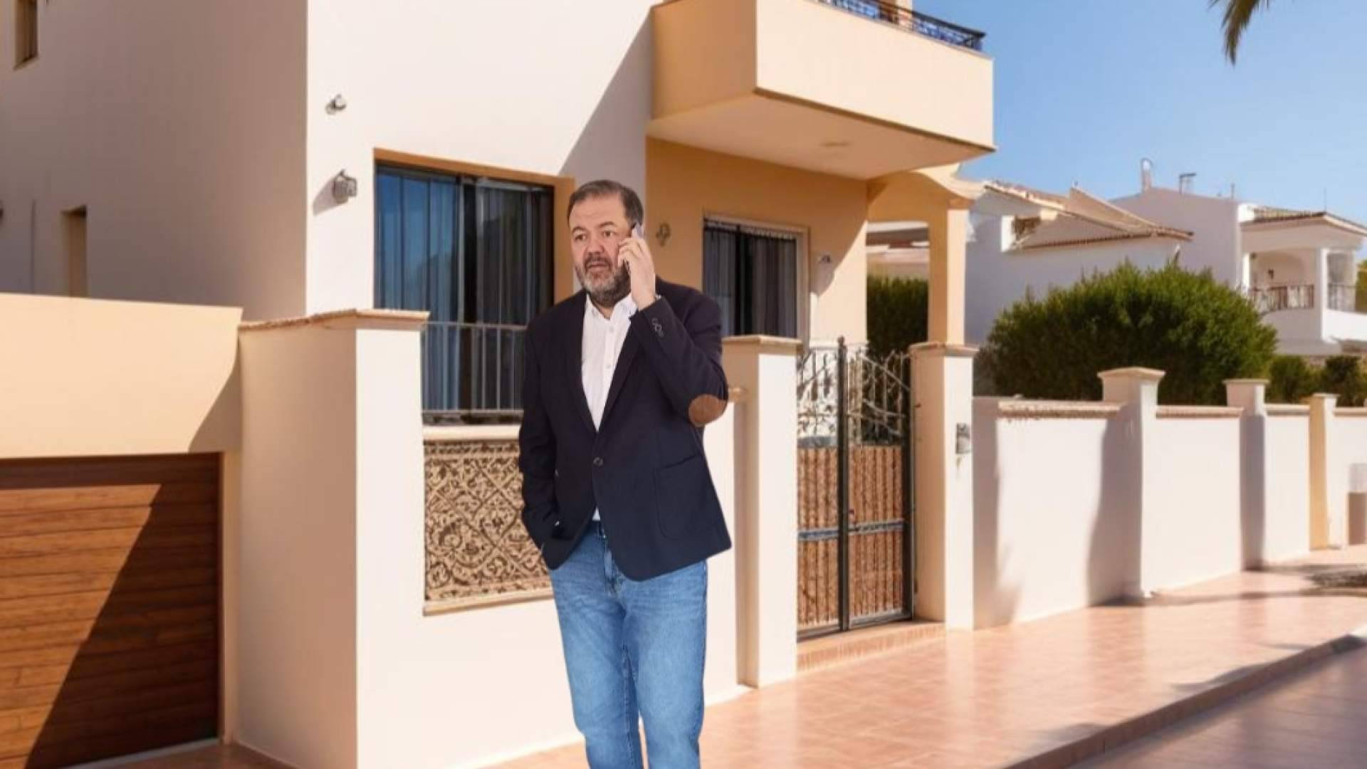 Javier Vandewalle pone el foco en el impacto legal, económico y emocional de vender una vivienda