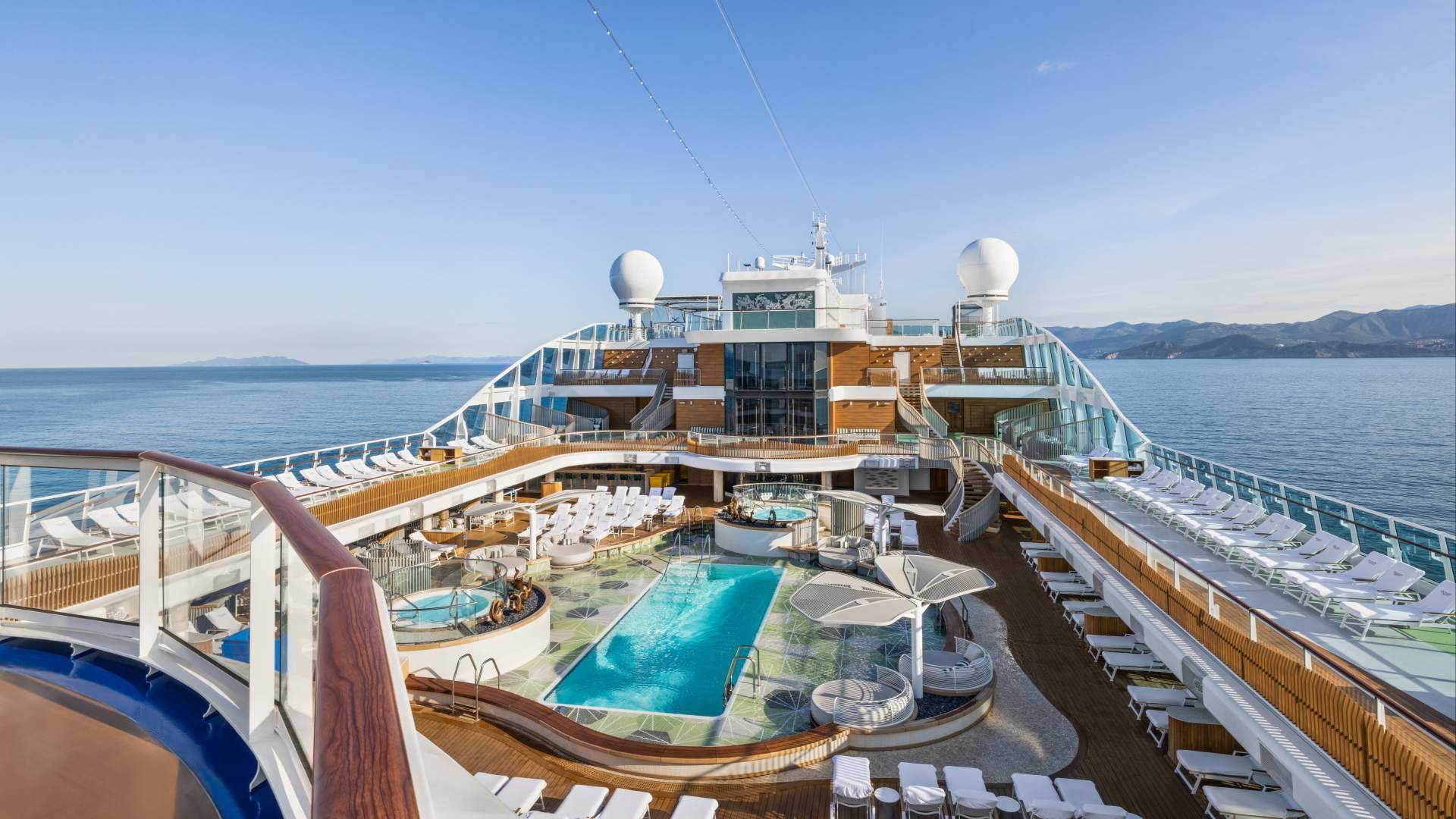 Oceania Cruises® presenta su nueva colección de viajes 2028 y 2029 y ofrece a los viajeros más tiempo para planificar 'el crucero de su vida'