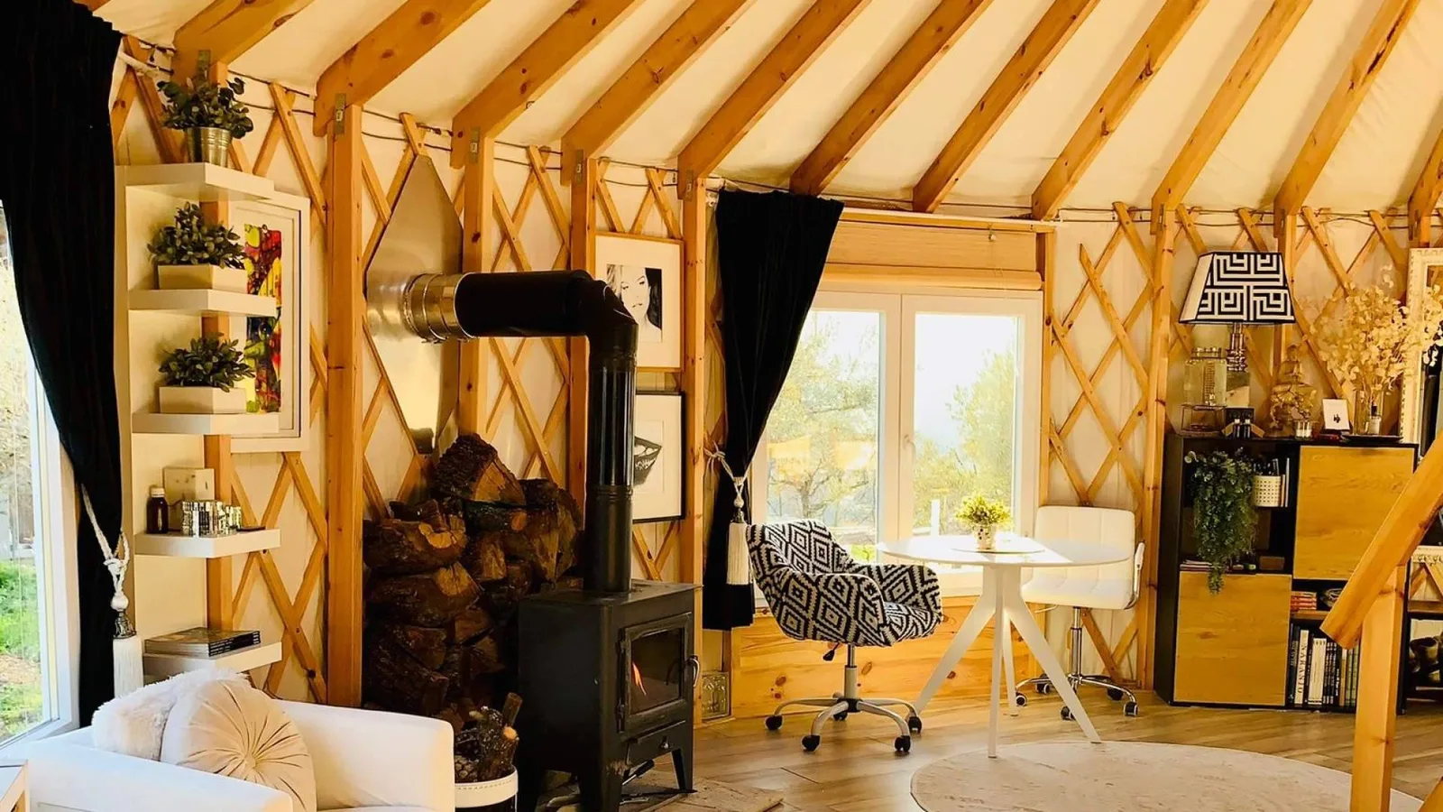 Celtic Yurts; La solución prefabricada y rápida a la vivienda que se puede montar sin pedir permisos