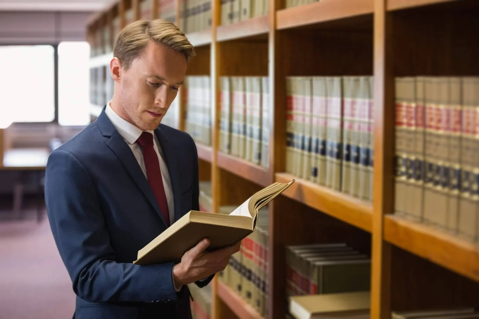 La especialización del abogado penalista, un factor decisivo en la defensa de los derechos del investigado