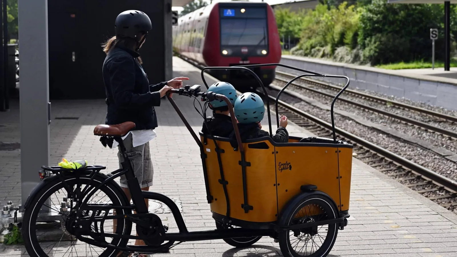 El uso femenino del transporte público revela nuevos retos para la movilidad urbana