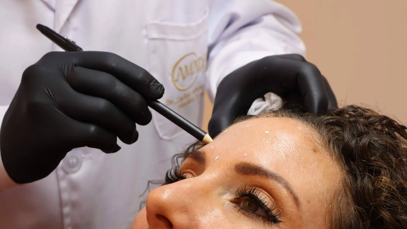 La revolución silenciosa de la estética; Amadea Clinic trae a Málaga los tratamientos que hacen que la piel se regenere sola