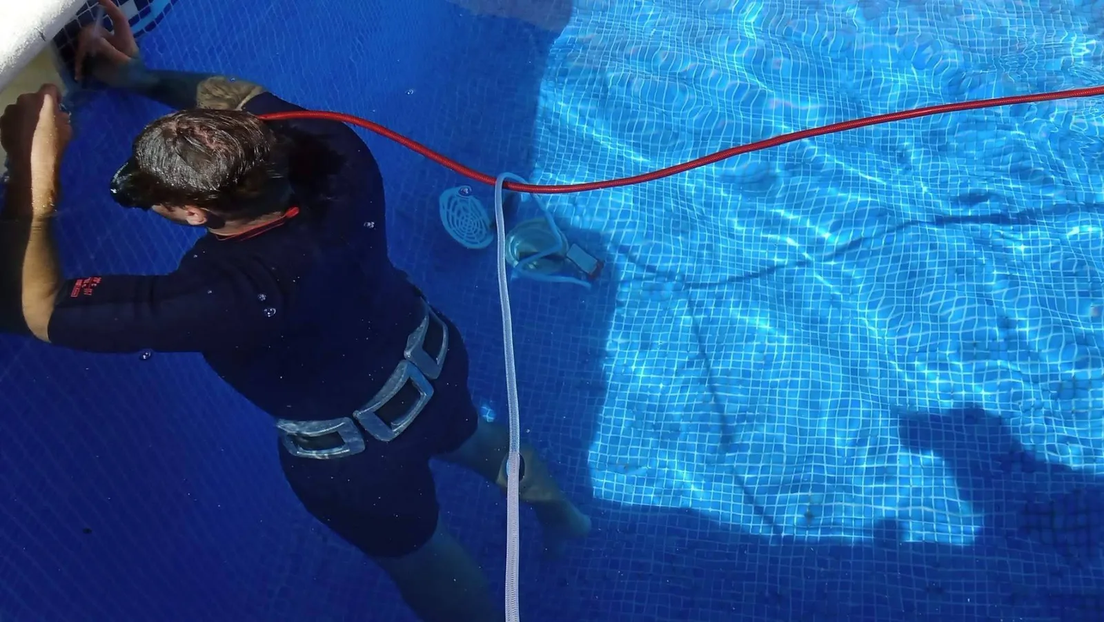 La localización de fugas en piscinas evoluciona con tecnologías que eliminan la necesidad de realizar obras